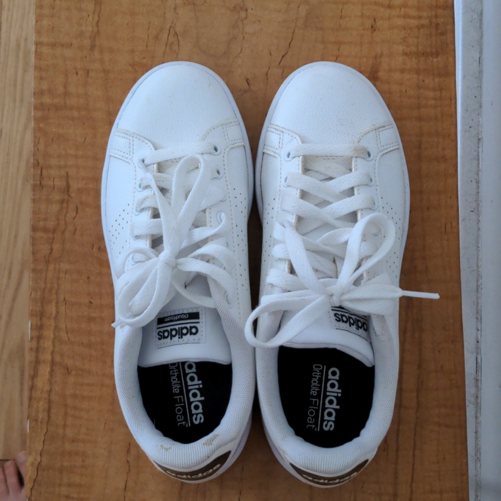 Adidas white cloudfoam sneakers